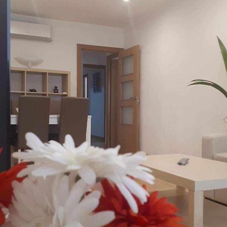 Laura House The Style Airport Bcn Apartment Viladecans Bagian luar foto