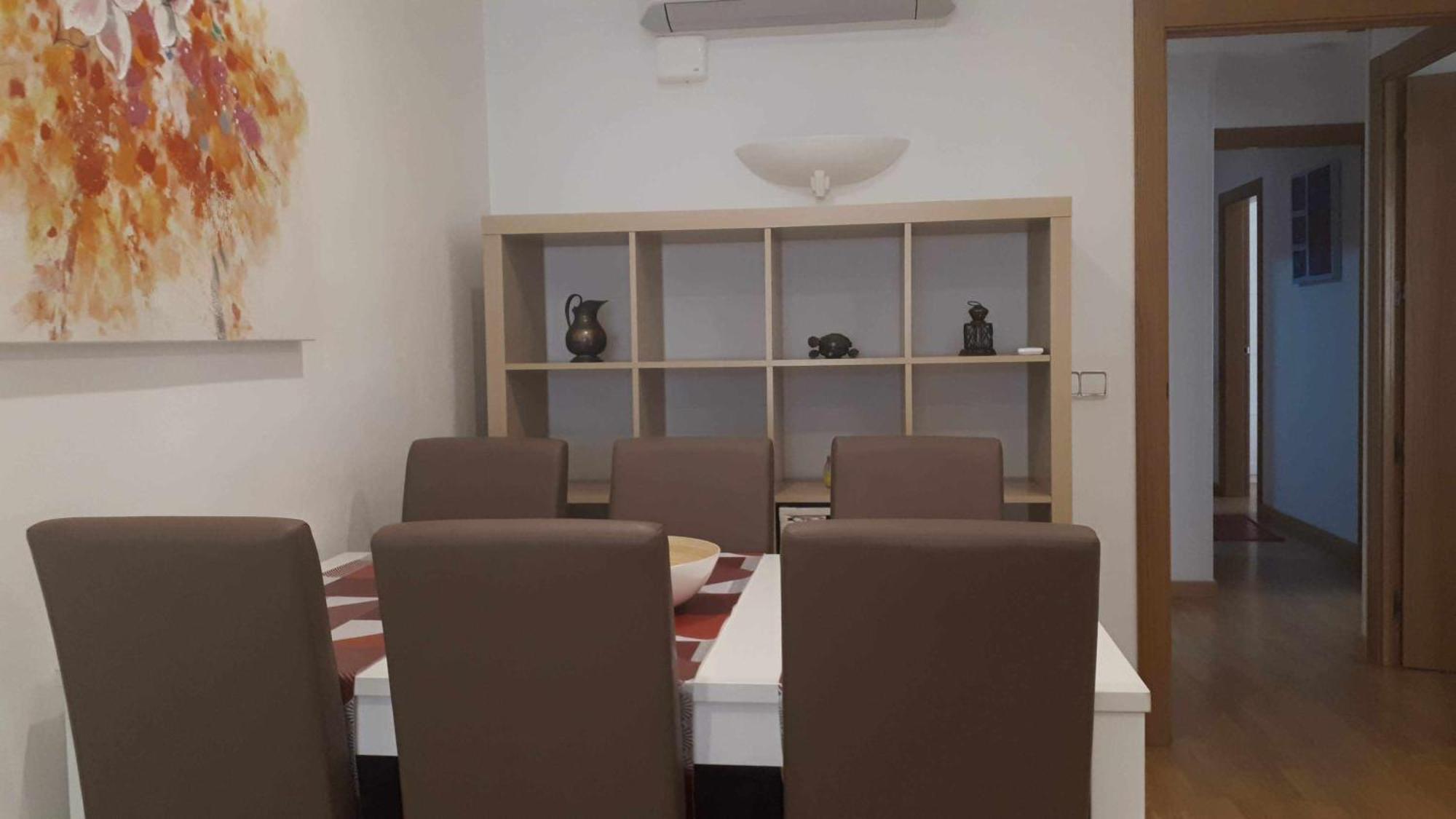 Laura House The Style Airport Bcn Apartment Viladecans Bagian luar foto