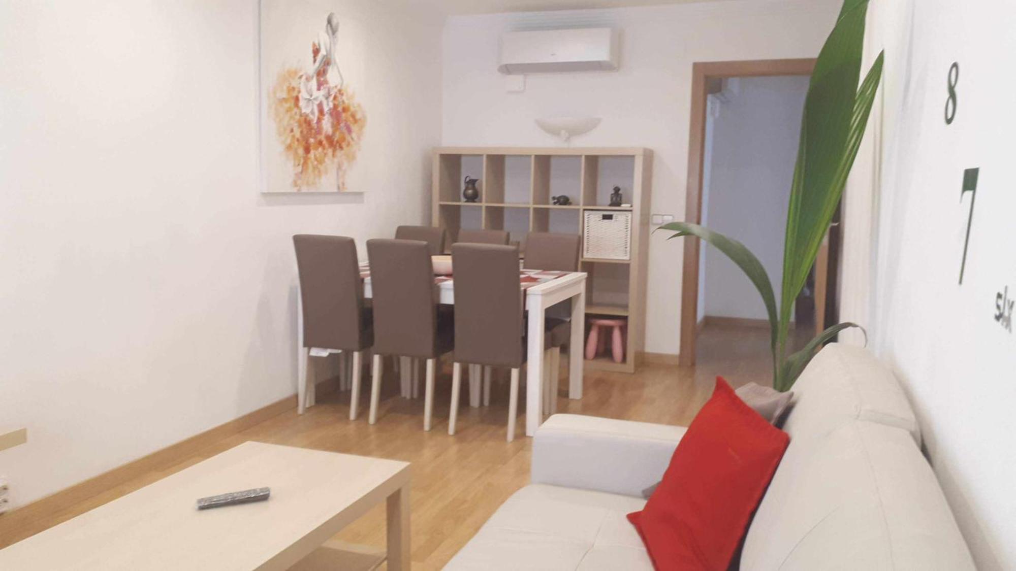 Laura House The Style Airport Bcn Apartment Viladecans Bagian luar foto